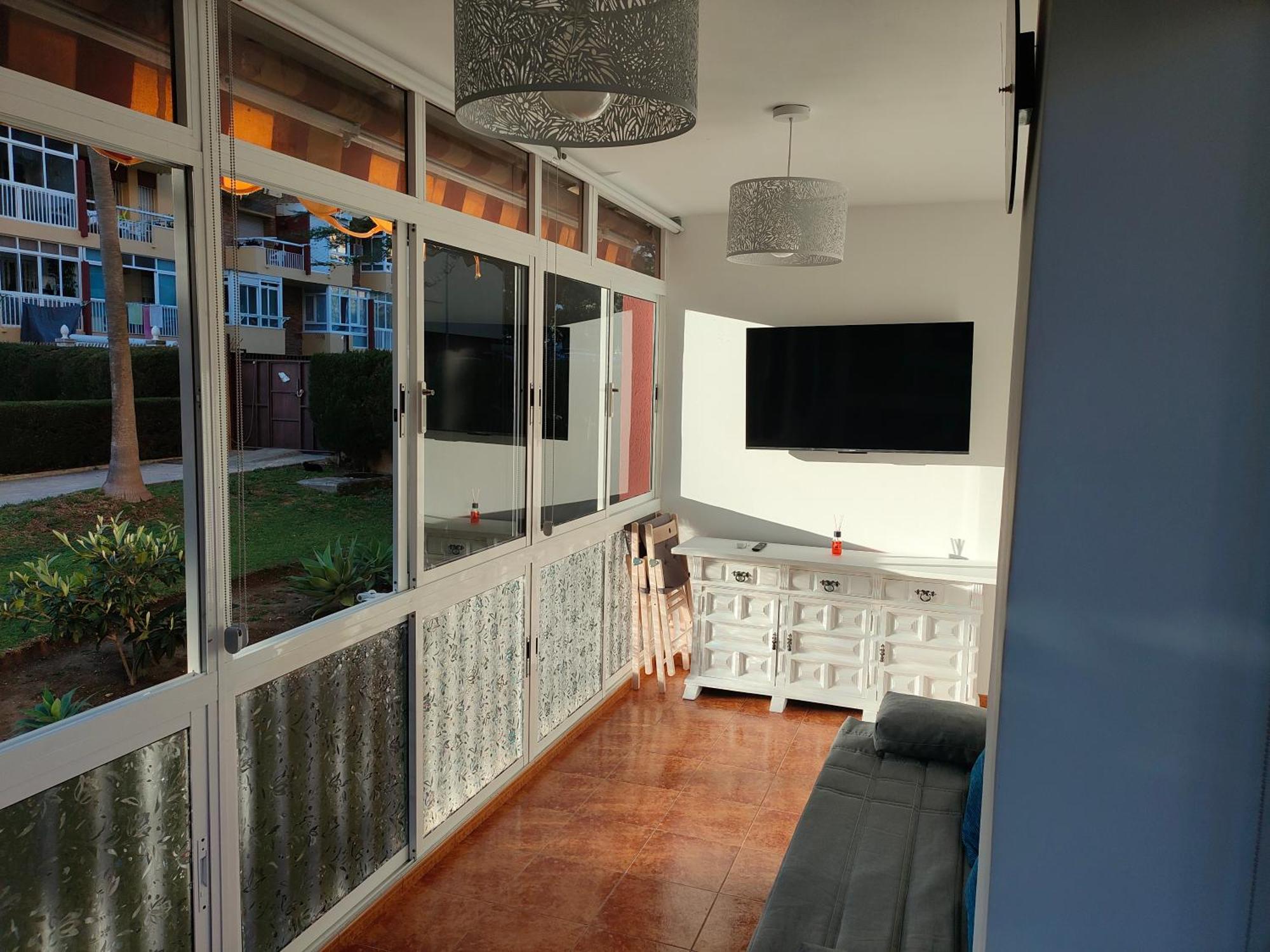 Apartment Iris 15 - 24h Reception - 2 Bedrooms